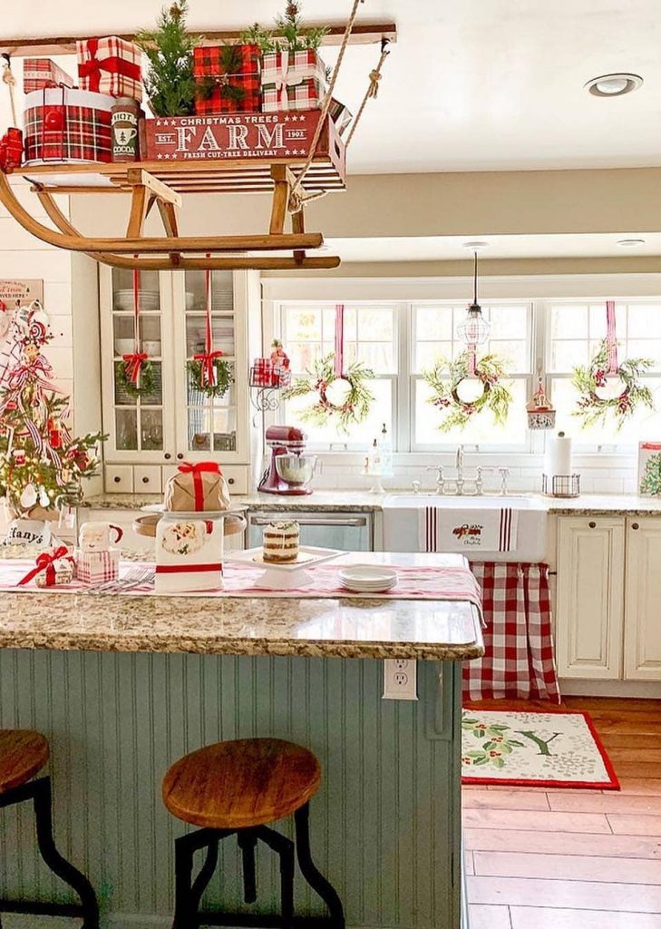50+ Christmas Kitchen Decor Idea That Are Full Of Style New 2021 - Page ...