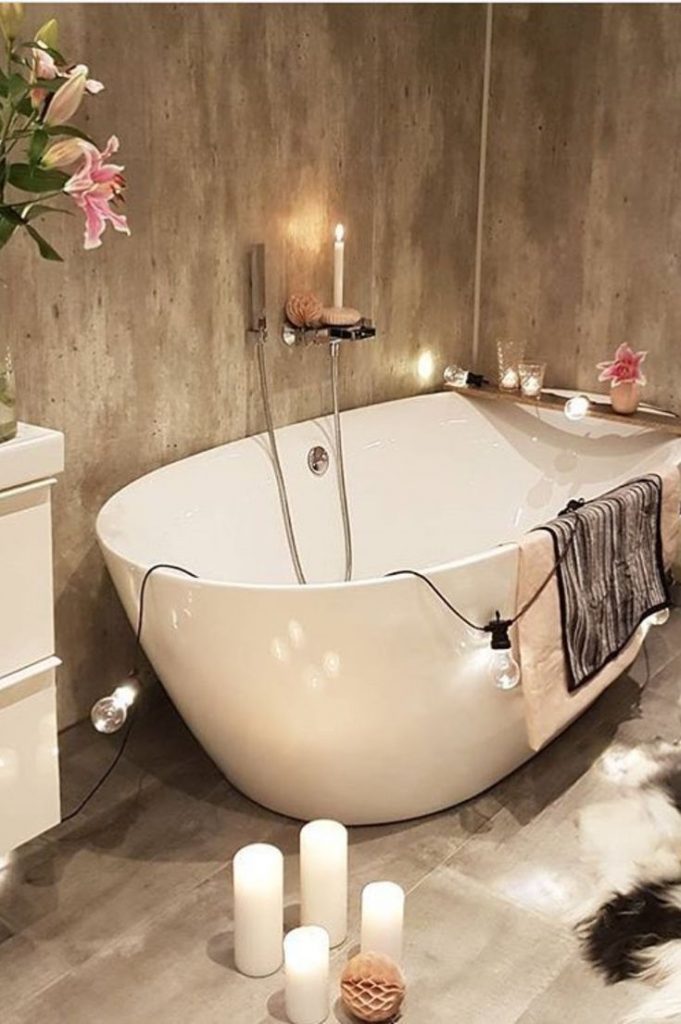 35 Simple And Beautiful Small Bathroom Ideas 2019 - Page 32 of 37 - My Blog