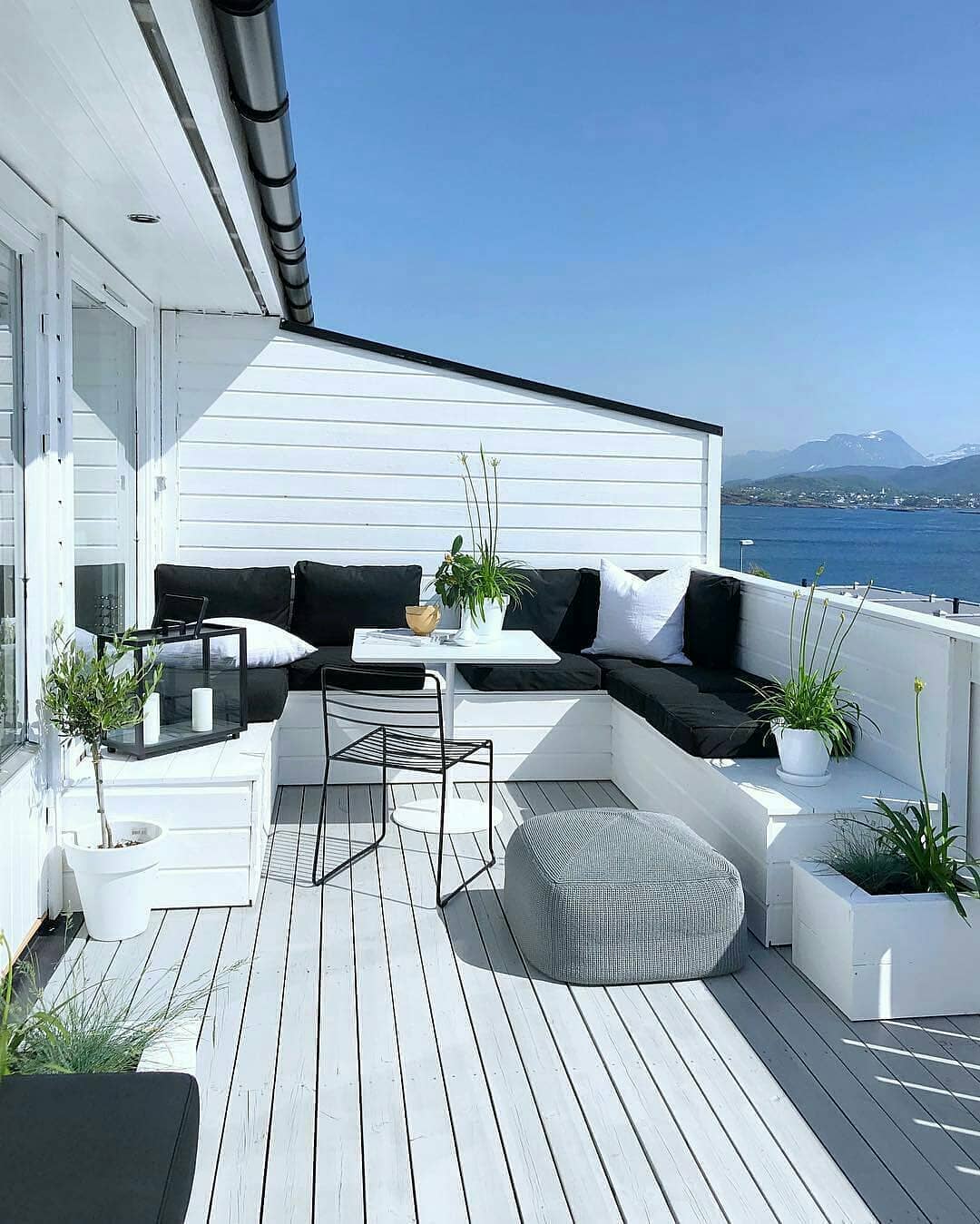40 Cozy Balcony Ideas and Decor Inspiration 2019 - Page 22 of 41 - My Blog