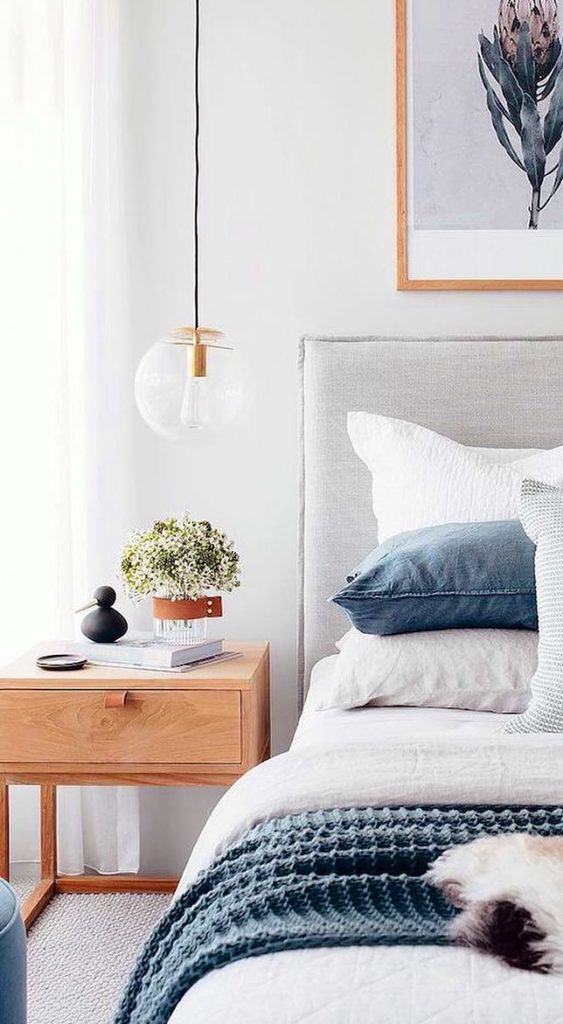 30 Gorgeous Bedside Table Ideas for Your Bedroom 2019 - Page 9 of 30 ...