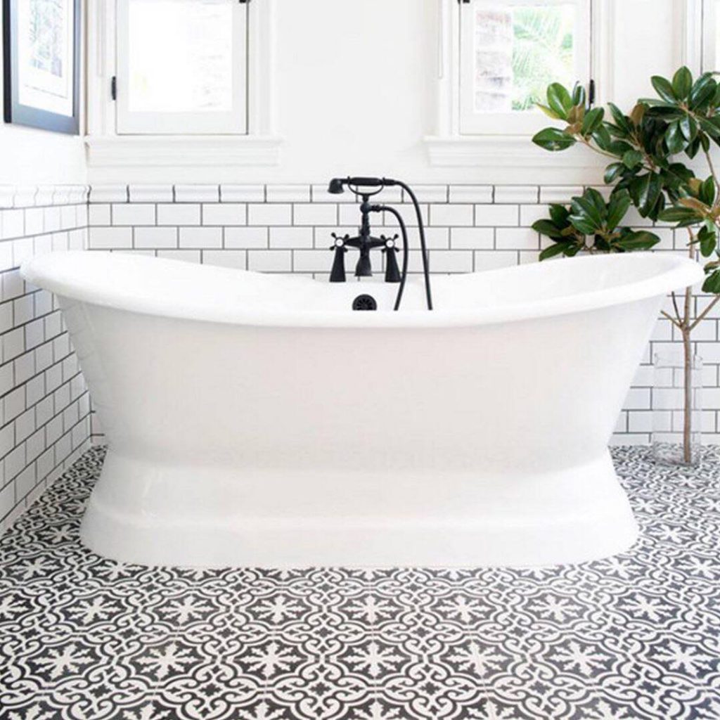 30+ Bathroom Decorating Ideas You'll Want to Refresh 2019 - My Blog