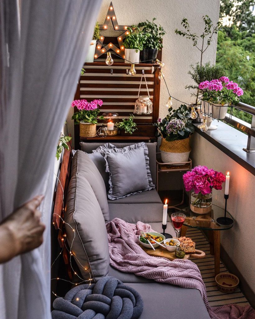 40 Cozy Balcony Ideas and Decor Inspiration 2019 - Page 41 of 41 - My Blog