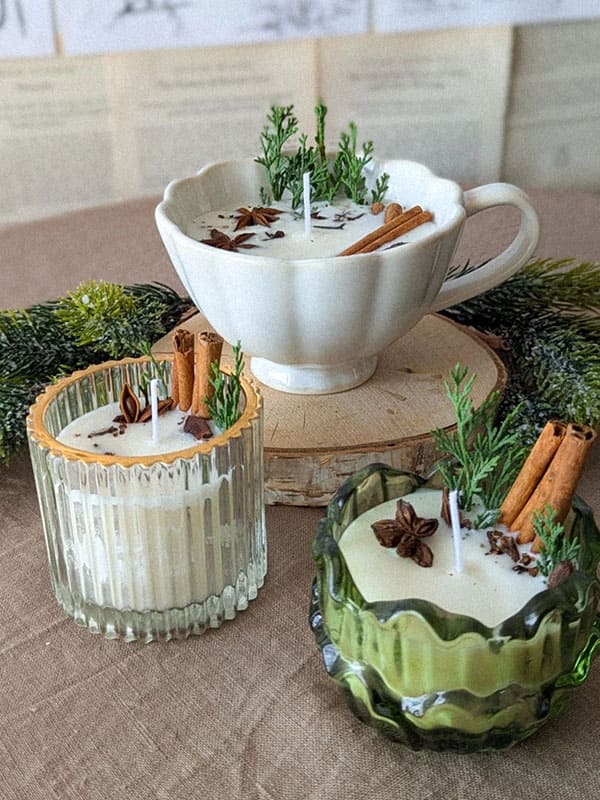 DIY decorative christmas candles