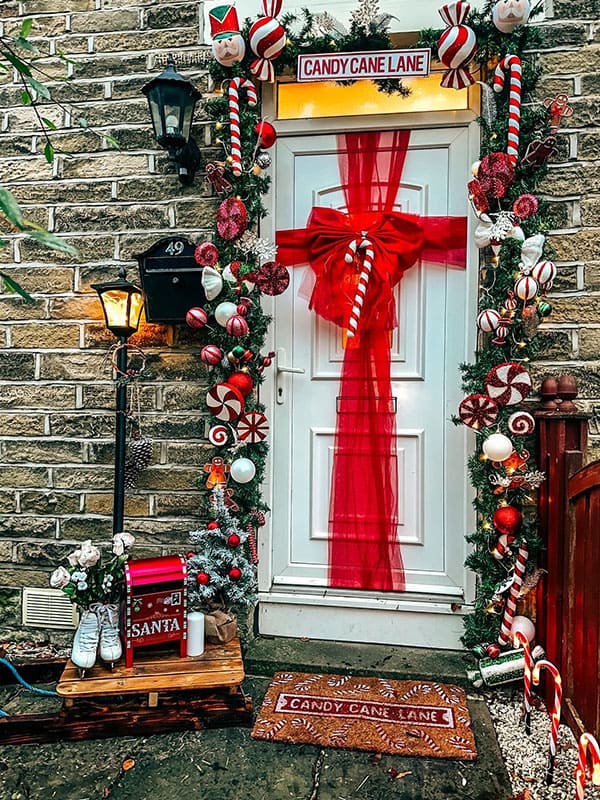 candy cane holiday door decorating