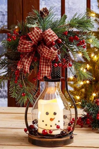 30+ Elegant Christmas Candle Decorating Ideas New 2021 - Page 16 of 31