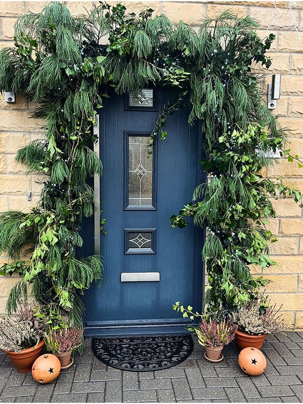 diy christmas door decor