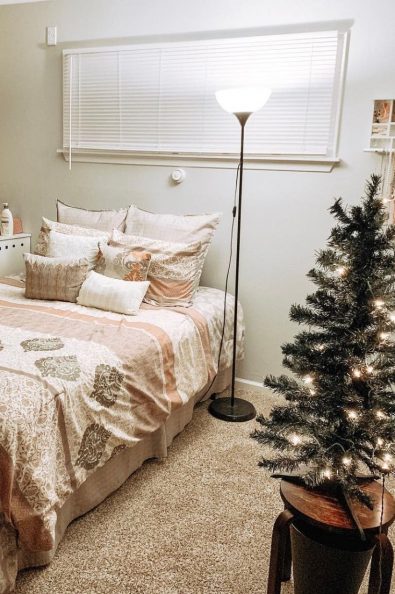 35+ Best Interior Theme Christmas Bedroom Decoration Ideas New 2021 ...